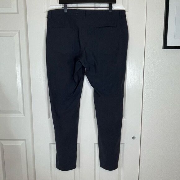 Lululemon ABC Pant Classic 34” Pants Melanite Dark Gray Size 38 - Picture 2 of 14
